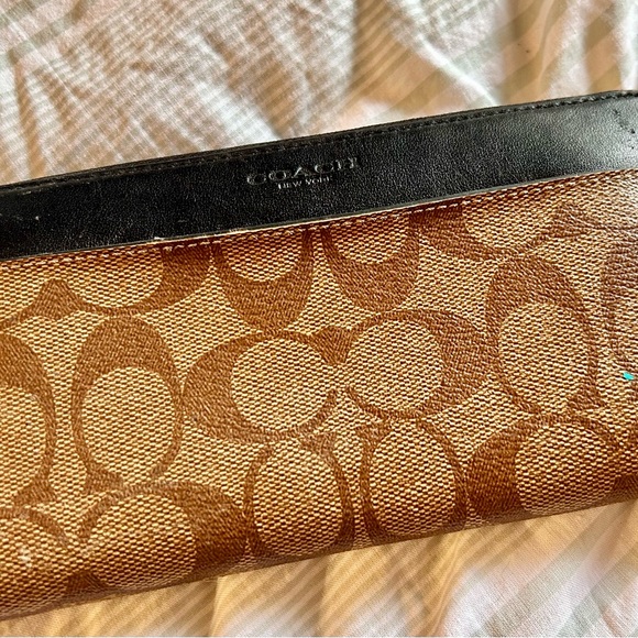 Coach wallet - Picture 2 of 7